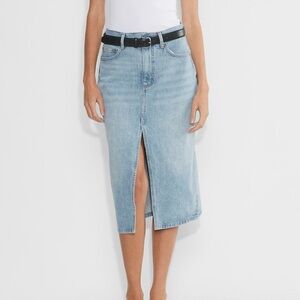 Denim Forum The ‘90s Halle Skirt